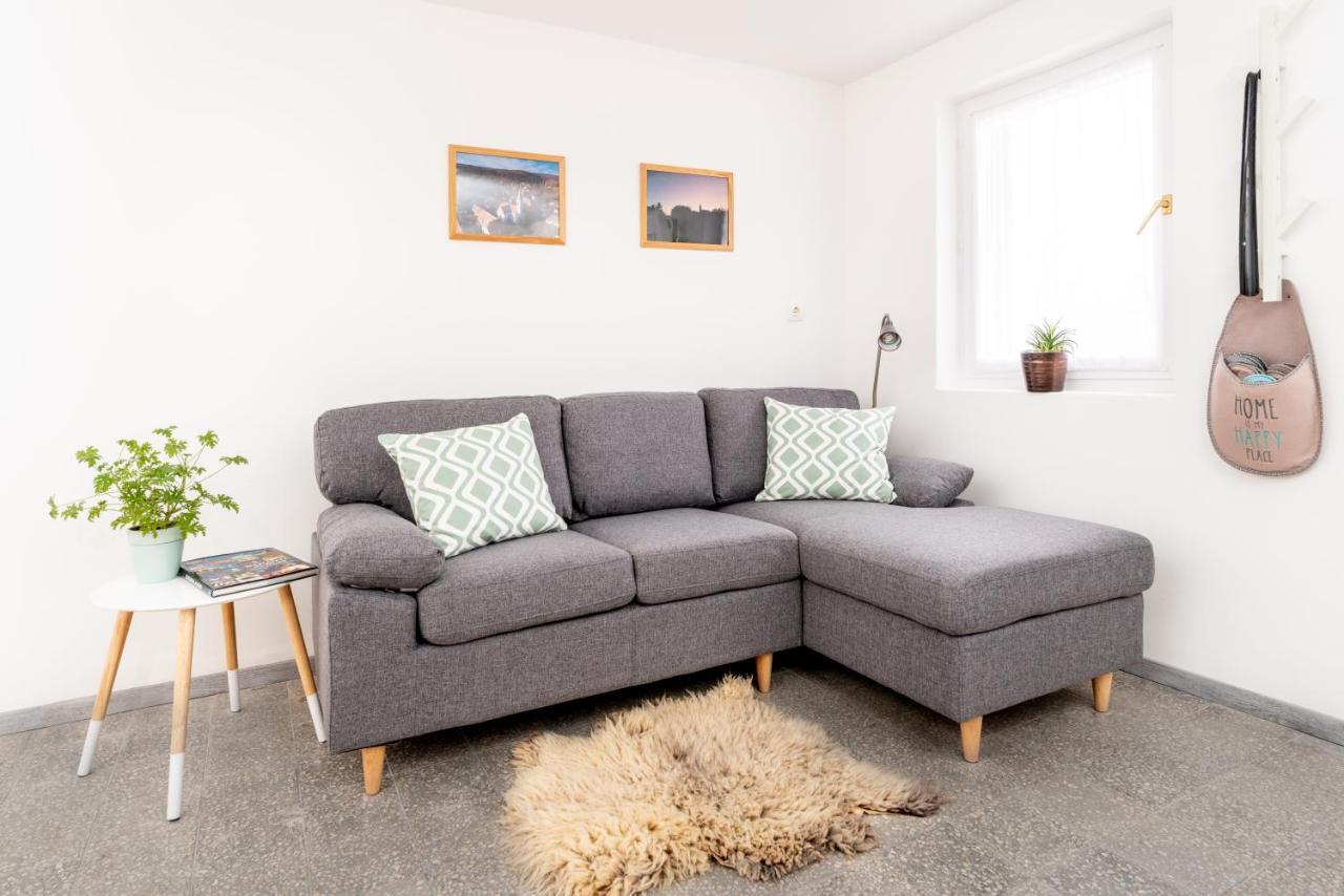 Ferienwohnung Menta Porta Zengővárkony Exterior foto